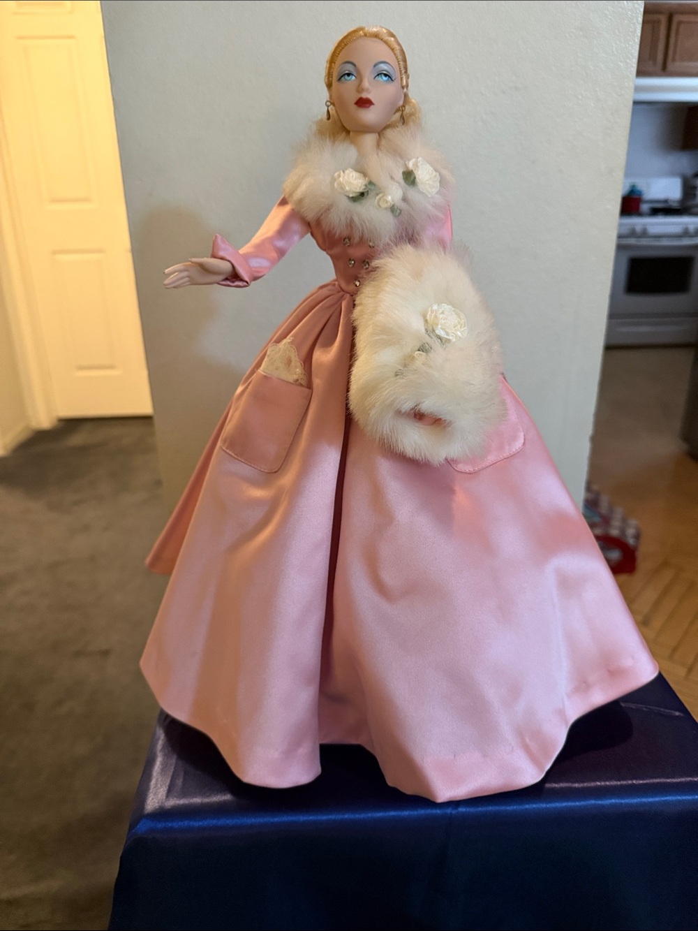 GENE MARSHALL # DOLL LIMITED ADDITION 1997 DRESSED IN A GORGEOUS PINK SATIN GOWN